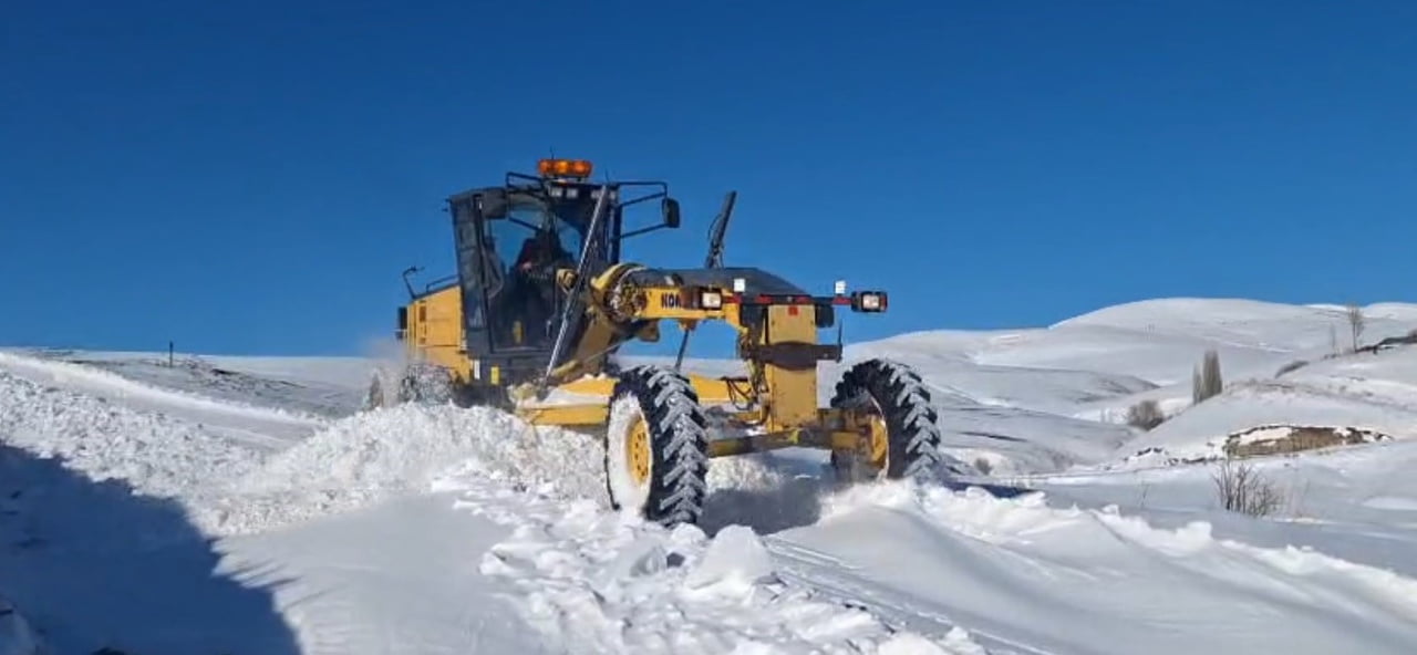 KARS’TA KAPALI KÖY YOLU KALMADI(KARS-İHA)