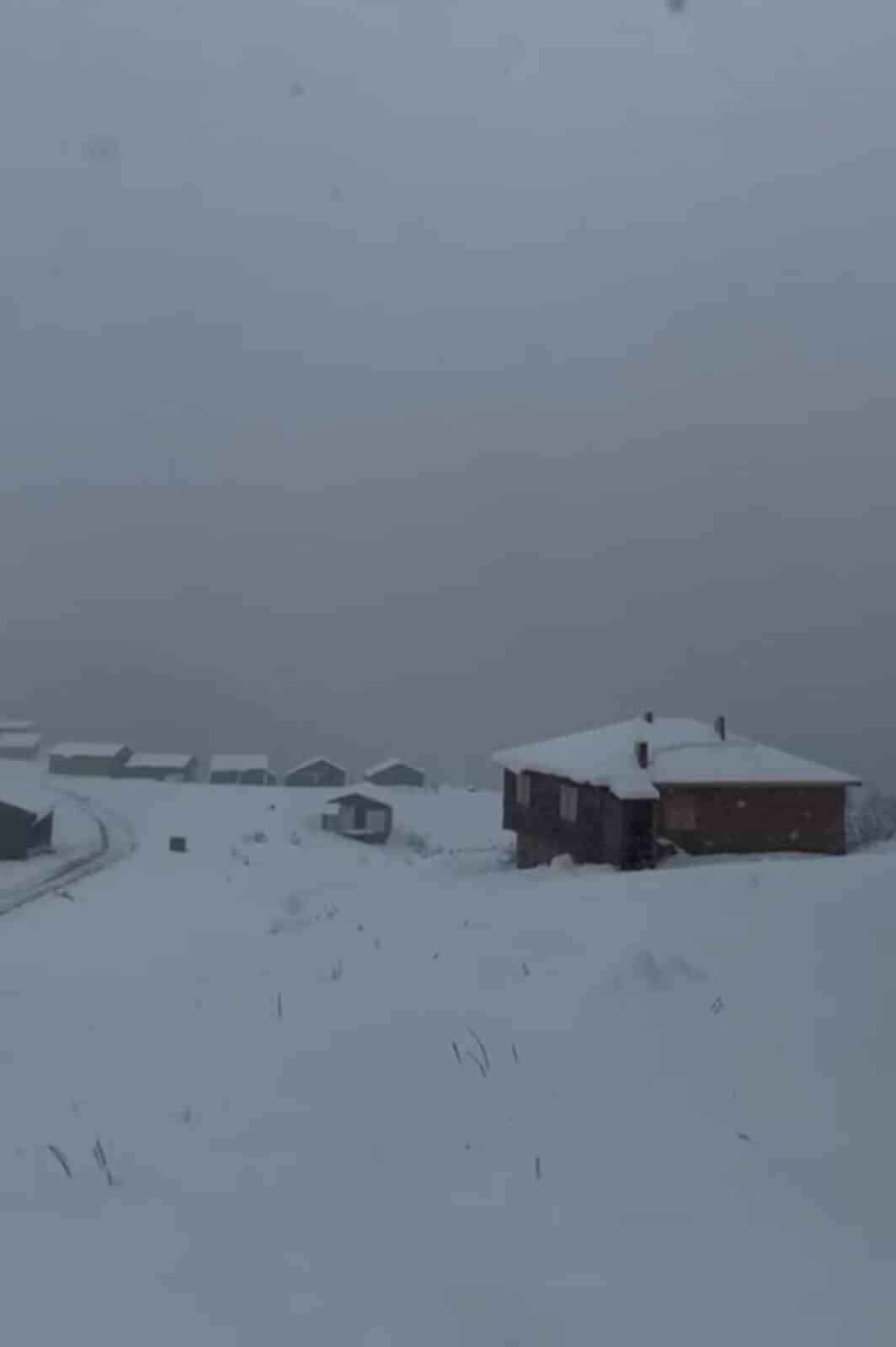 KASTAMONU'DA KAR YAĞIŞI BAŞLADI