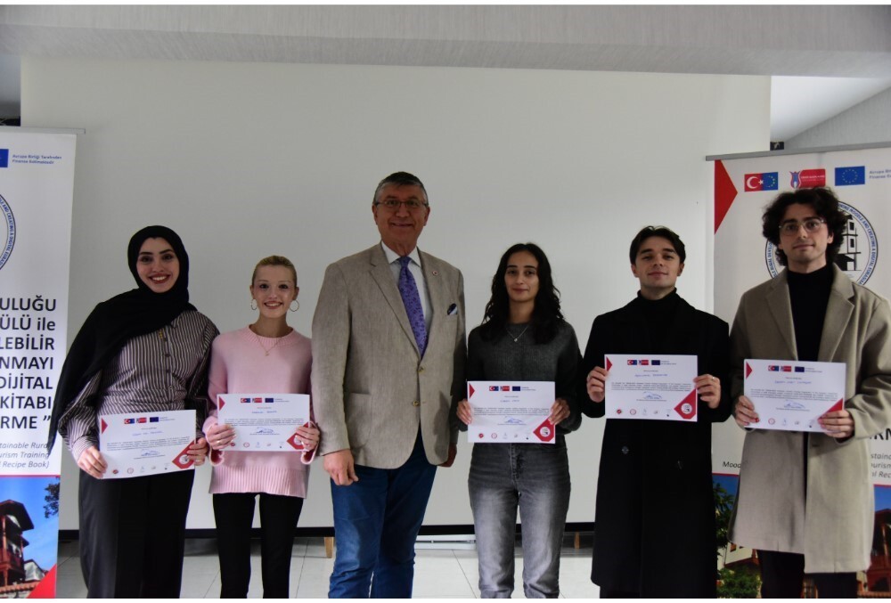 KASTAMONU ÜNİVERSİTESİ ERASMUS+ EV PANSİYONCULUĞU PROJESİ KAPSAMINDA İKİ YILDA BİN KURSİYERE EV...