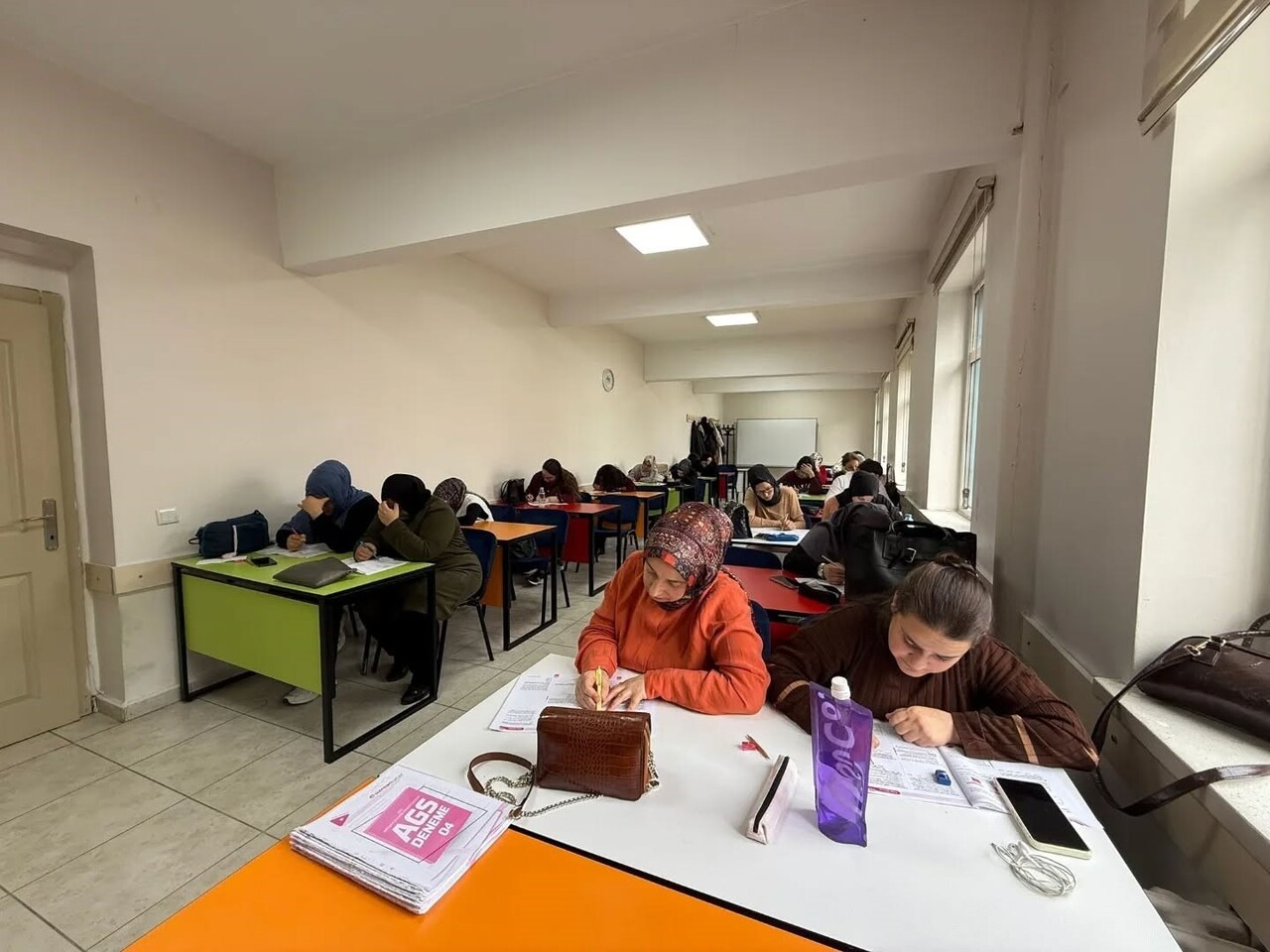 KAYSERİ BÜYÜKŞEHİR BELEDİYESİ BÜNYESİNDEKİ KAYMEK; KPSS AGS KURSU KAPSAMINDA DÜZENLEDİĞİ DENEME...