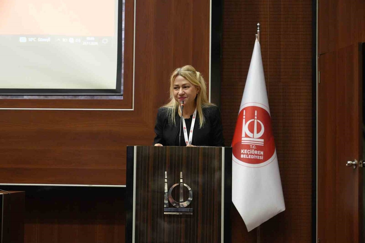 KEÇİÖREN BELEDİYESİ, STAJYER ÖĞRENCİLERE YÖNELİK SAĞLIK EĞİTİMİ PROGRAMI DÜZENLEDİ.