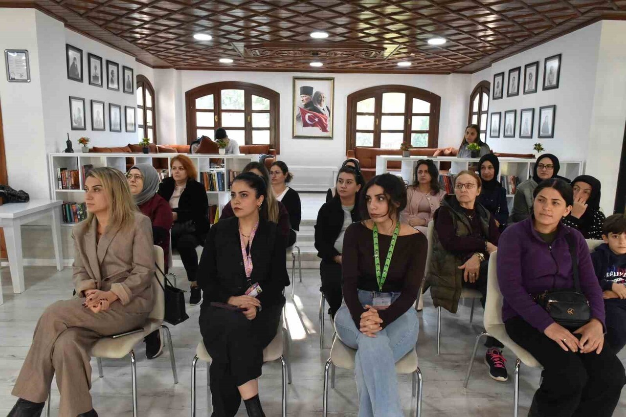 KEPEZ BELEDİYESİ, "YAŞLI DOSTU KEPEZ PROJESİ" KAPSAMINDA ZÜBEYDE HANIM KADIN EĞİTİM VE SOSYAL...