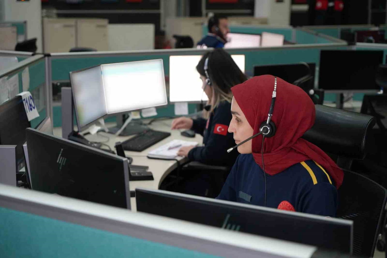 KIRIKKALE'DE 2025 YILI İÇERİSİNDE 112 ACİL'E GELEN ÇAĞRILARIN YÜZDE 63'ÜNÜN ASILSIZ VE ACİL DURUM...