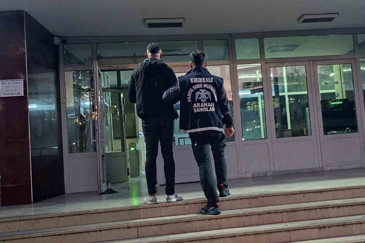 KIRIKKALE’DE POLİS VE JANDARMANIN 10 ADRESE DÜZENLEDİĞİ EŞ ZAMANLI OPERASYONDA, HAKLARINDA 8 AY...