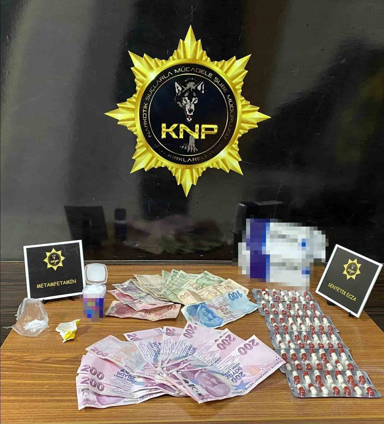 KIRKLARELİ İL EMNİYET MÜDÜRLÜĞÜ NARKOTİK SUÇLARLA MÜCADELE ŞUBE MÜDÜRLÜĞÜ EKİPLERİNCE İL MERKEZİ...