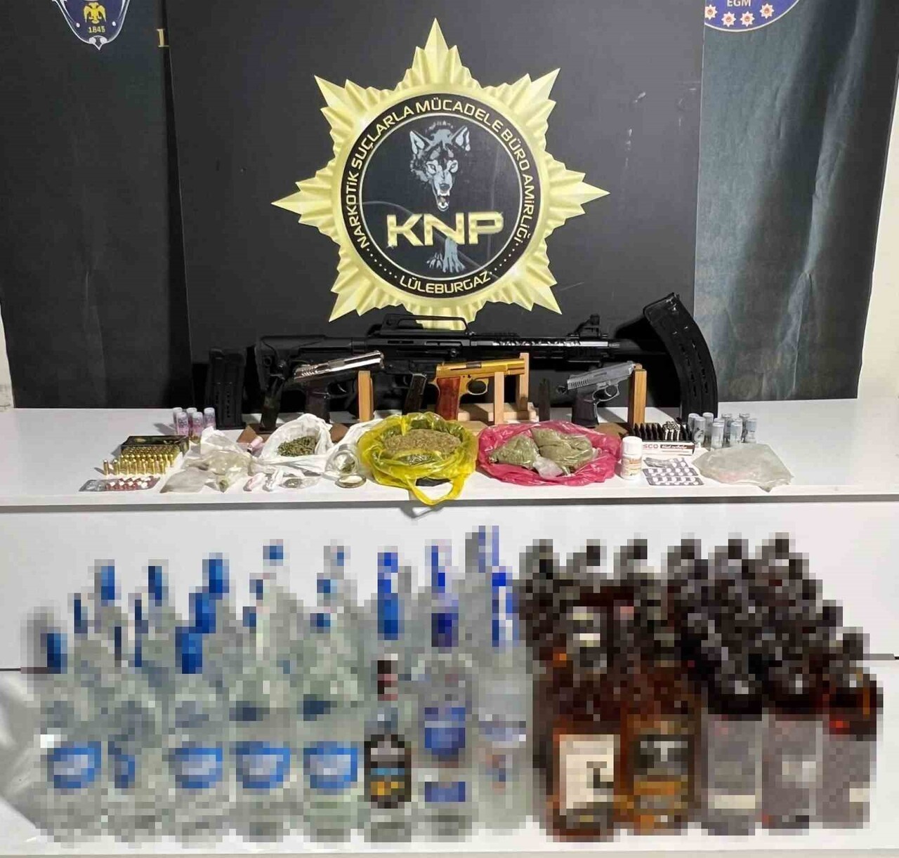 KIRKLARELİ İL EMNİYET MÜDÜRLÜĞÜ NARKOTİK SUÇLARLA MÜCADELE ŞUBE MÜDÜRLÜĞÜ EKİPLERİNCE İL MERKEZİ...