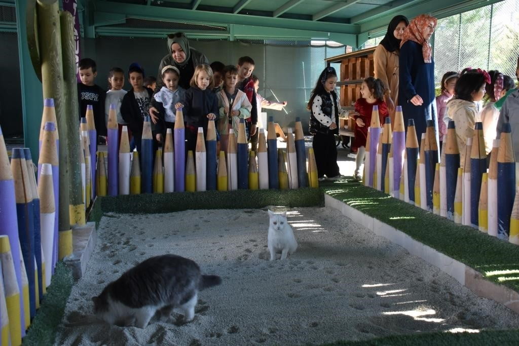 KOCASİNAN BELEDİYE BAŞKANI AHMET ÇOLAKBAYRAKDAR, TÜRKİYE’DE İLK OLAN VE 2017 YILINDA HİZMETE...
