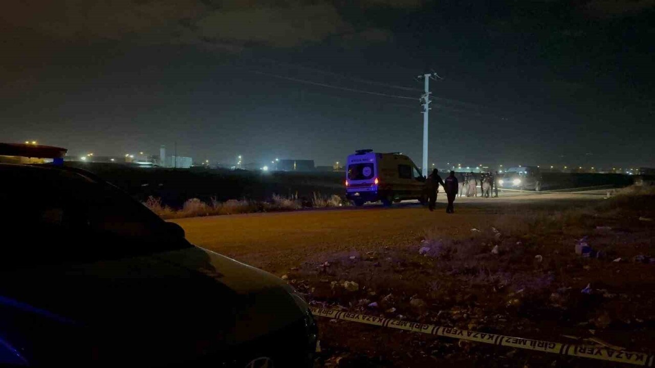 KONYA’DA ARALARINDA HUSUMET BULUNAN İKİ KİŞİ ARASINDA ÇIKAN TARTIŞMANIN KAVGAYA DÖNÜŞMESİ SONUCU...