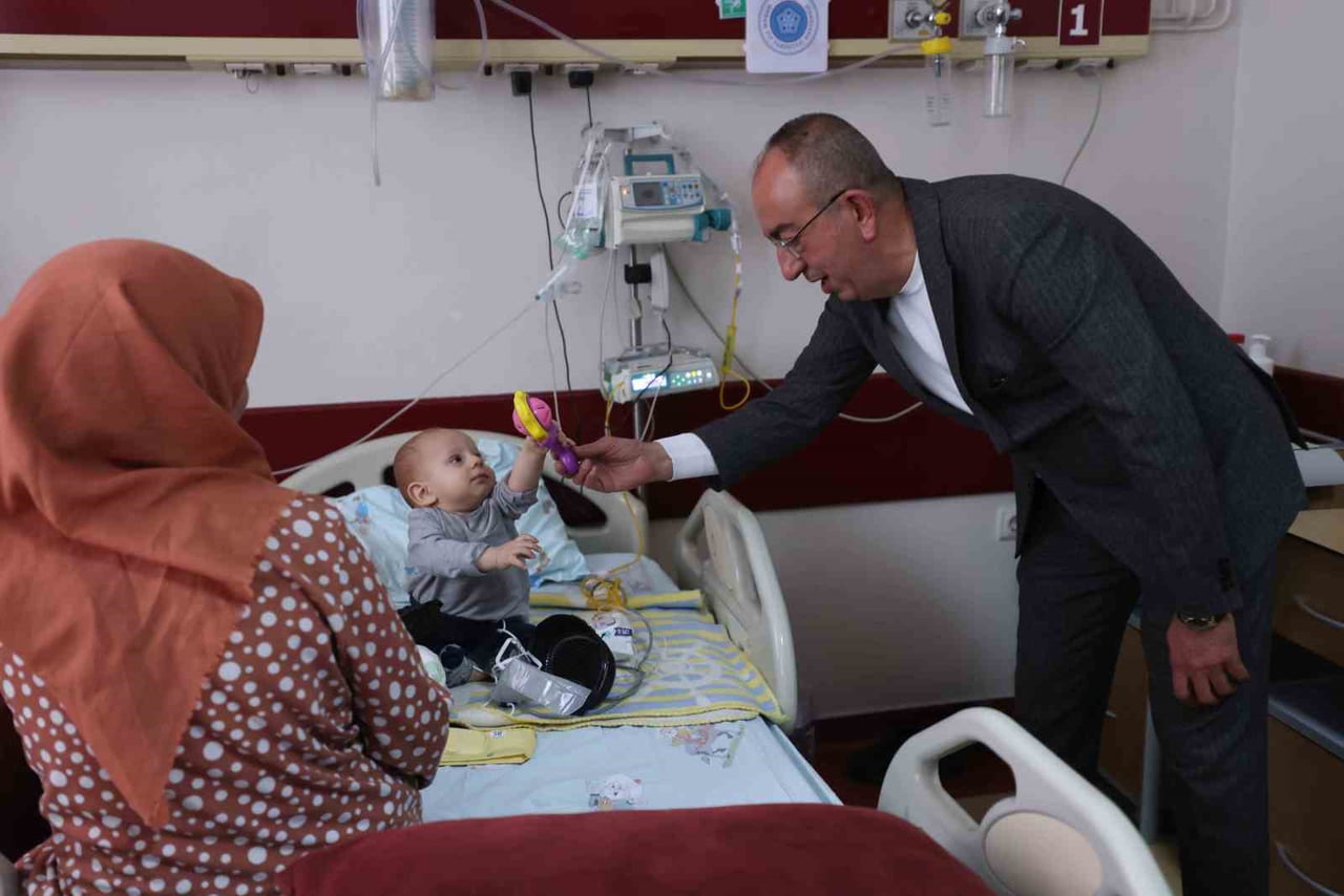 KONYA’DA YAŞAYAN ÇOCUKLARIN EN GÜZEL GÜNLERİNDEN BİRİ OLAN ŞİVLİLİK, BU YIL DA MERAM’DA YÜREKLERE...