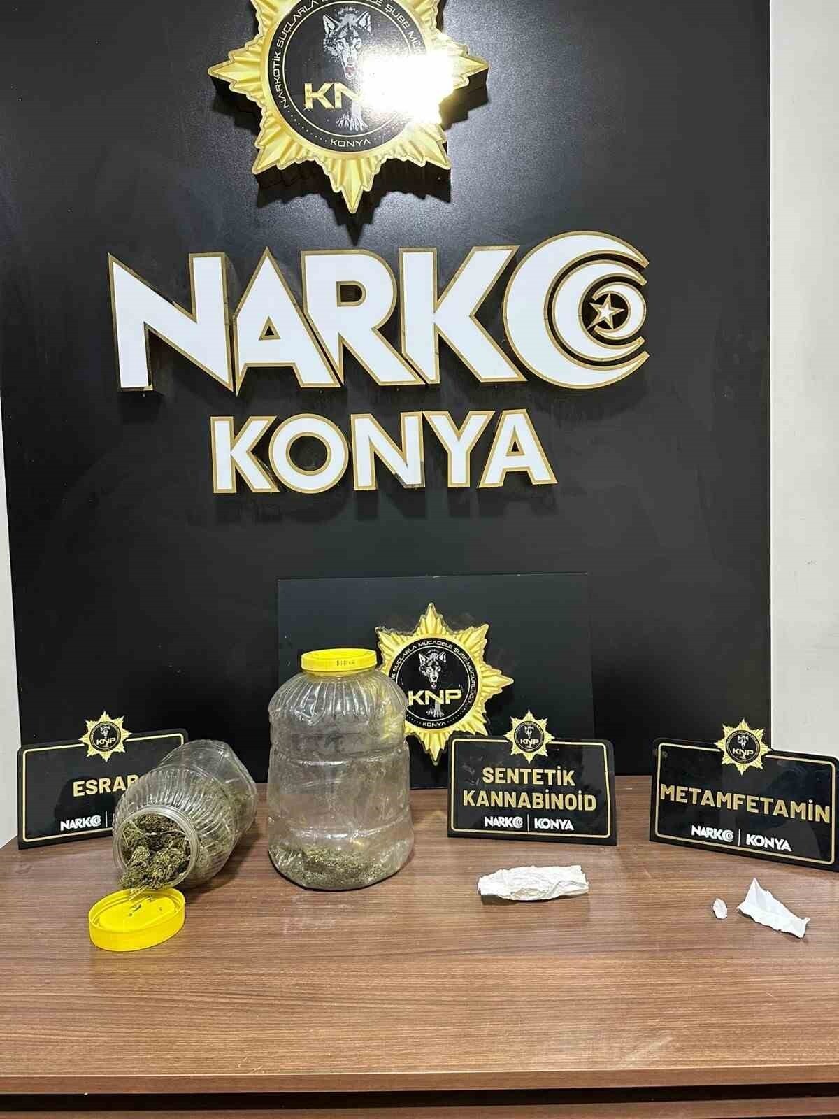 KONYA EMNİYET MÜDÜRLÜĞÜ NARKOTİK SUÇLARLA MÜCADELE ŞUBE MÜDÜRLÜĞÜ EKİPLERİNCE SON 1 AYDA...