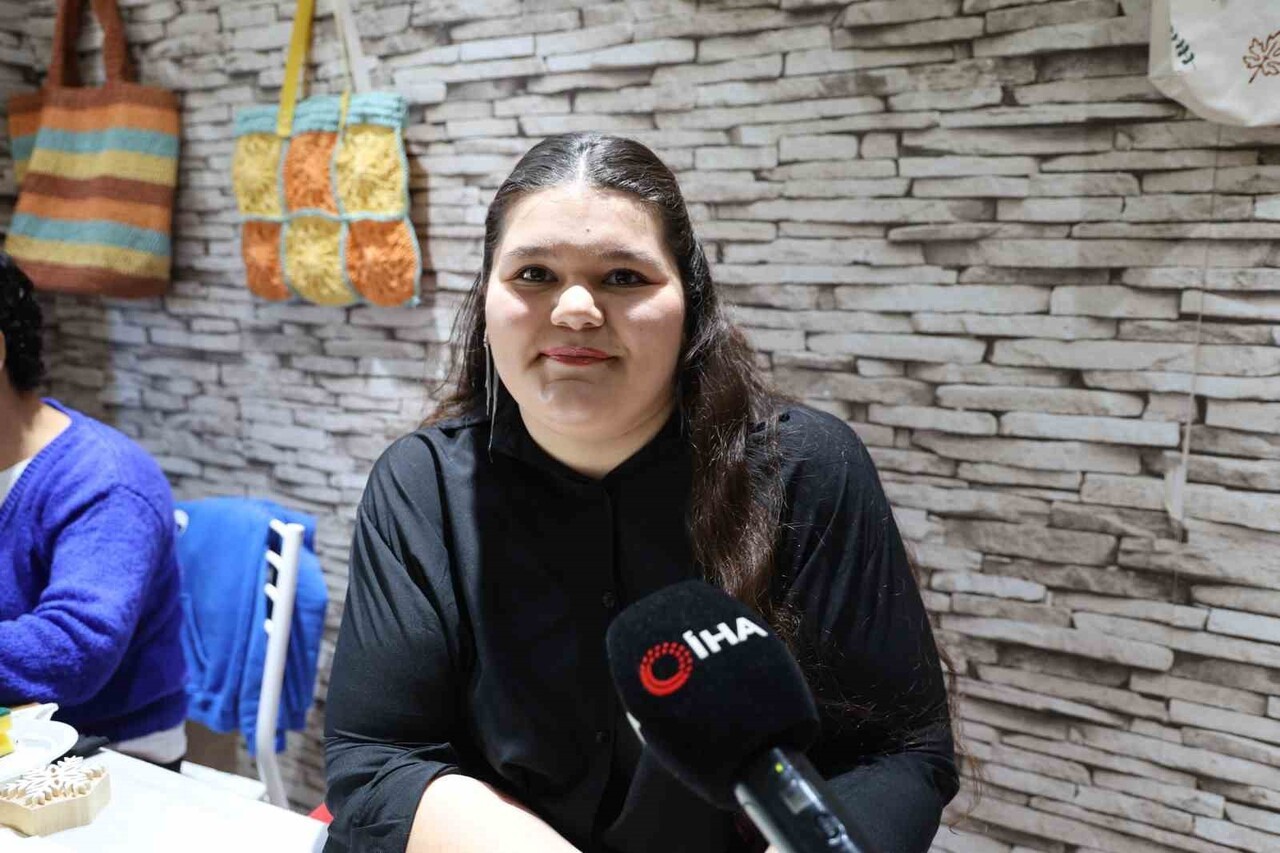 KURSİYER GÖZDE YİĞENOĞLU