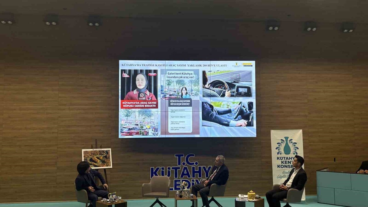 KÜTAHYA BELEDİYESİ ŞEHİR İÇİ ULAŞIMDA YAŞANAN SORUNLARI VE ÇÖZÜM ÖNERİLERİNİ ELE ALMAK AMACIYLA...