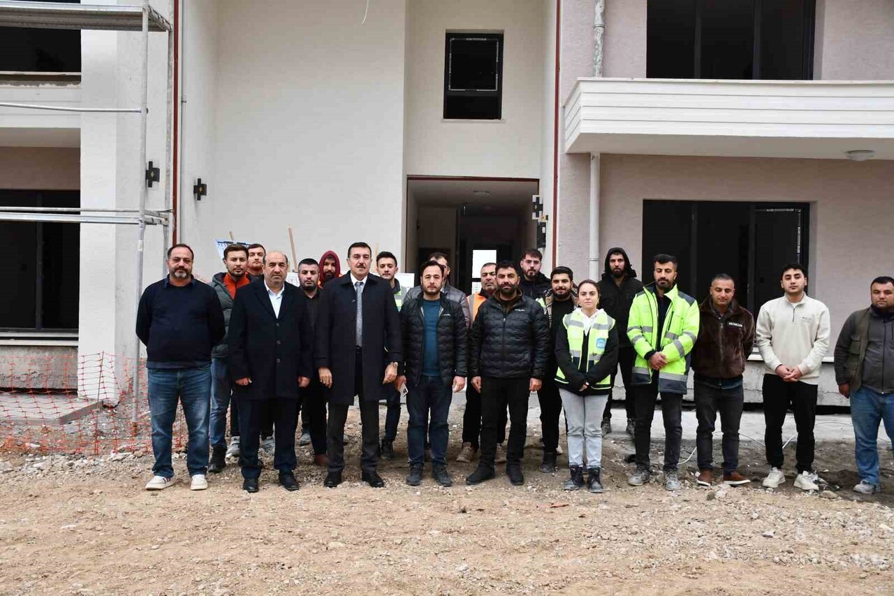 MALATYA’DA YENİ KONUTLAR HIZLA YÜKSELİYOR