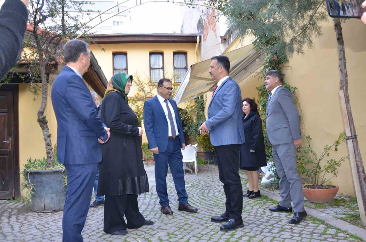 MANİSA İL MİLLİ EĞİTİM MÜDÜRÜ MEHMET UĞURELLİ, ŞEHZADELER İLÇE MÜFTÜLÜĞÜNE BAĞLI YİĞİTBAŞ KUR'AN...