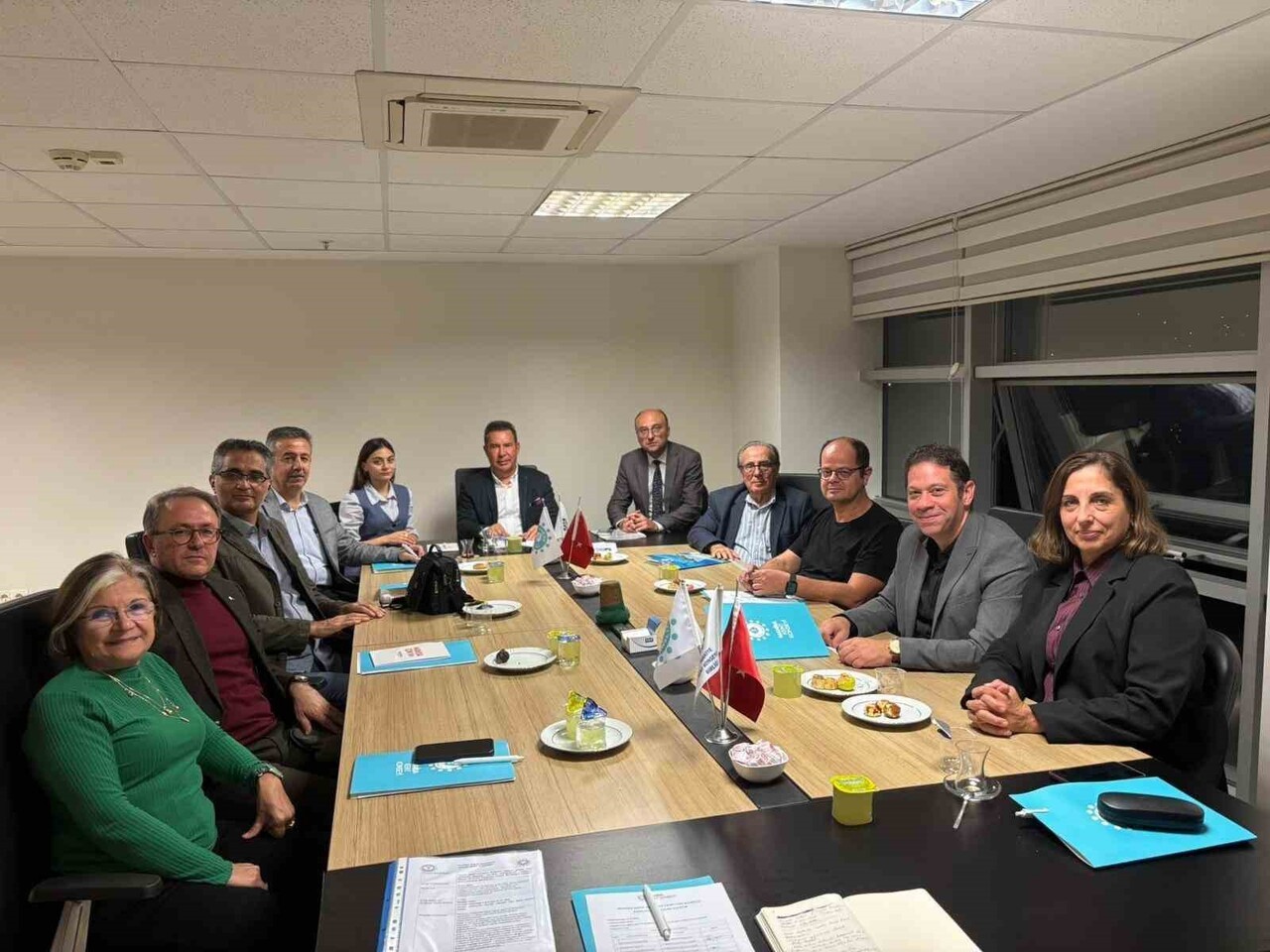 MANİSA KENT KONSEYİ, KENTİN SOSYAL, KÜLTÜREL VE ÇEVRESEL GELİŞİMİNE KATKI SUNMAK AMACIYLA...