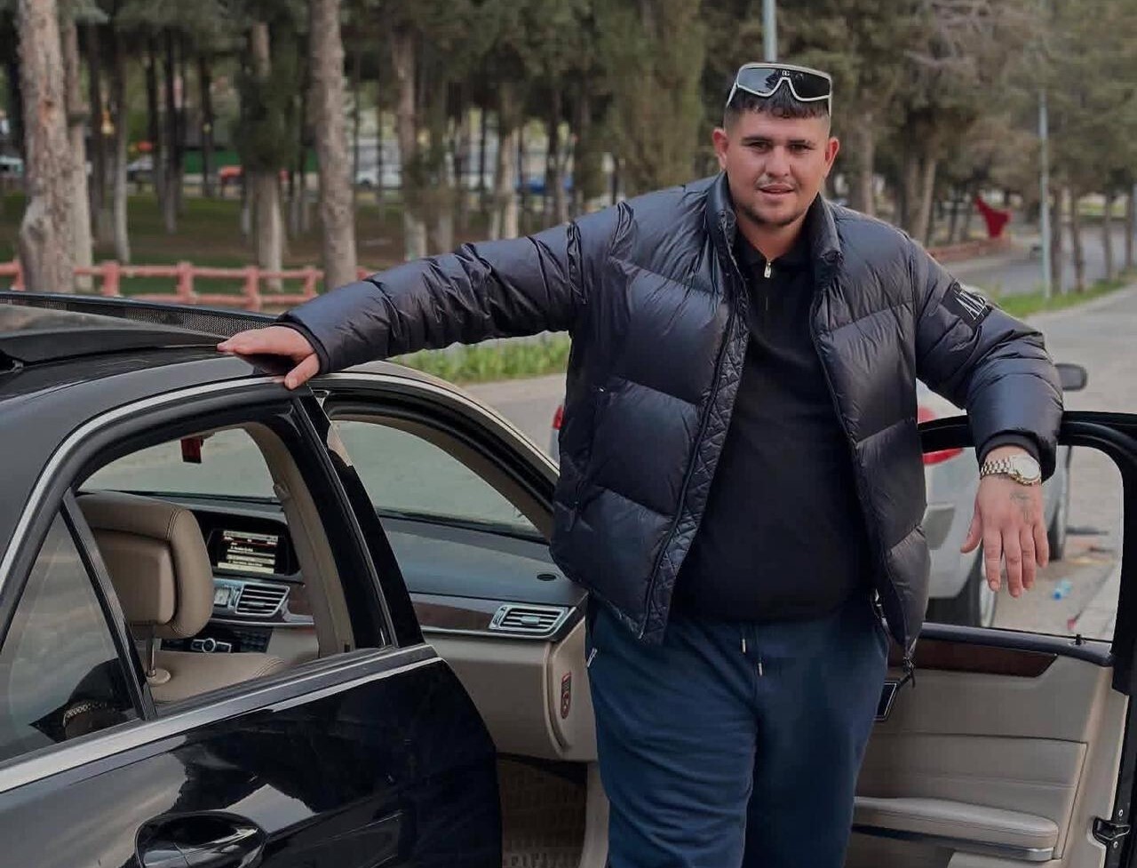 MANİSA’NIN SARIGÖL İLÇESİNDE ASKER UĞURLAMASI SIRASINDA ÇIKAN TARTIŞMADA BIÇAKLANARAK AĞIR...