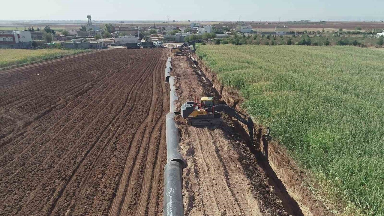 MARDİN'DE 2. KADEME İÇME SUYU İSALE HATTINDA ÇALIŞMALAR DEVAM EDİYOR.