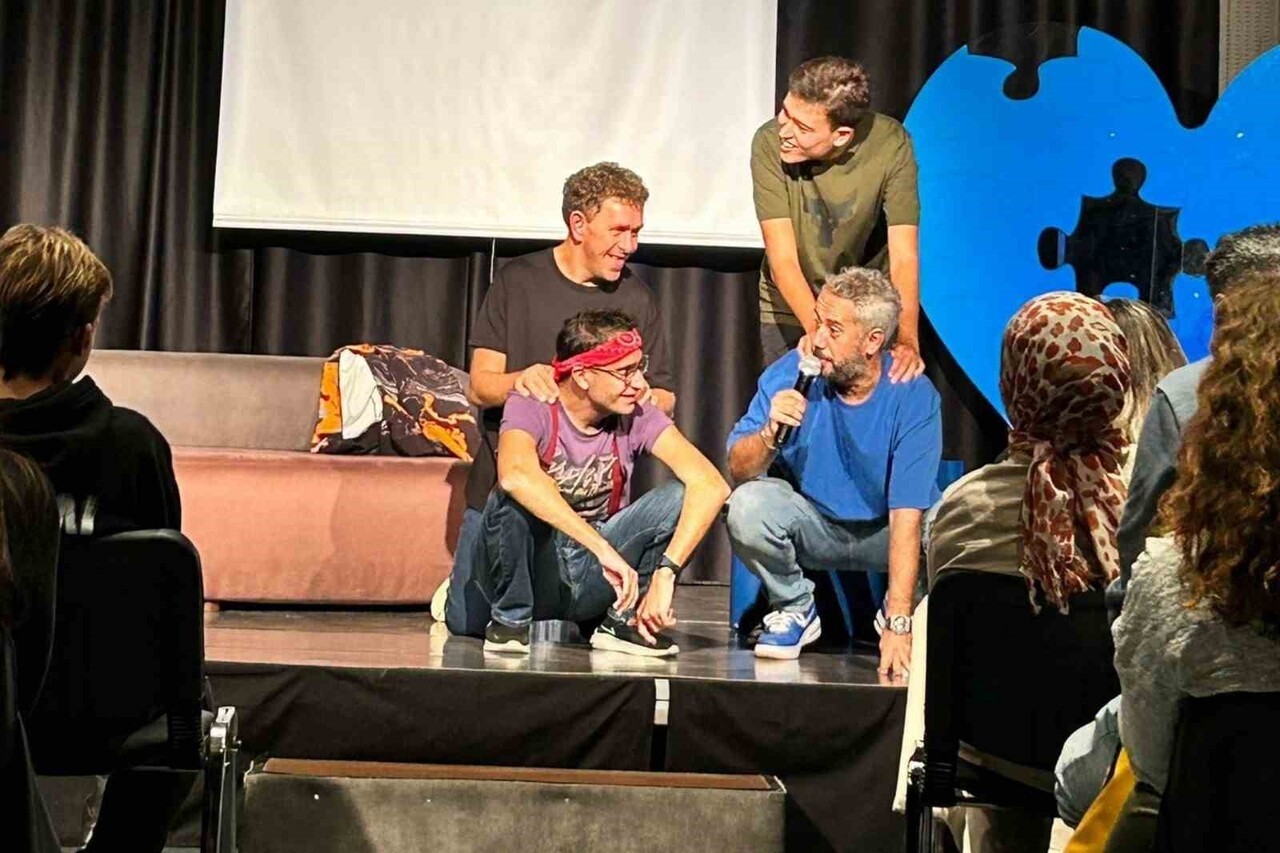 MARMARİS’TE OTİZM FARKINDALIĞINI ARTIRMAK İÇİN SAHNEYE ÇIKACAKLAR