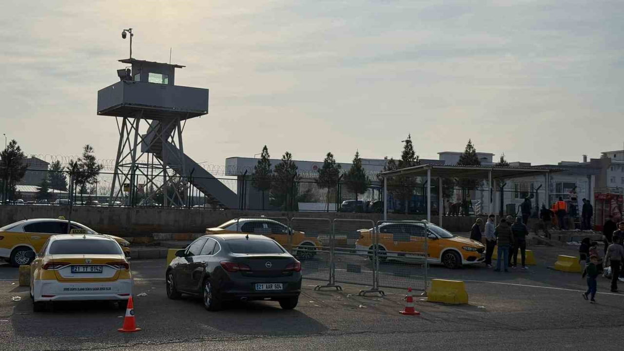 MECLİSTE KABUL EDİLEREK YASALAŞAN 11’İNCİ YARGI PAKETİ İLE BİRLİKTE DİYARBAKIR’DA BİRÇOK MAHKUMUN...