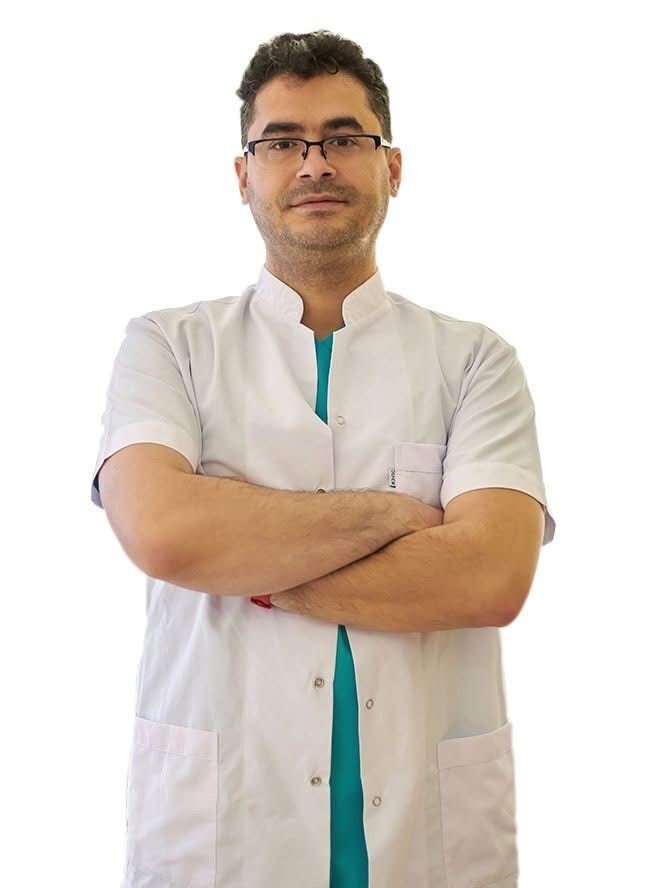 MEDİKAL ESTETİK HEKİMİ DR. ZÜLFÜ AKŞİT