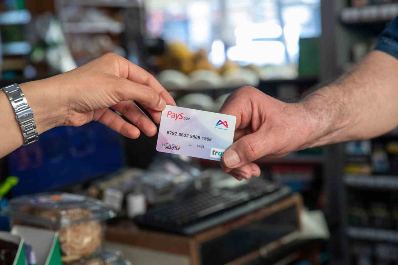 MERSİN BÜYÜKŞEHİR BELEDİYESİ, HAYAT PAHALILIĞININ ARTTIĞI GÜNLERDE DAR GELİRLİ VATANDAŞLAR VE...