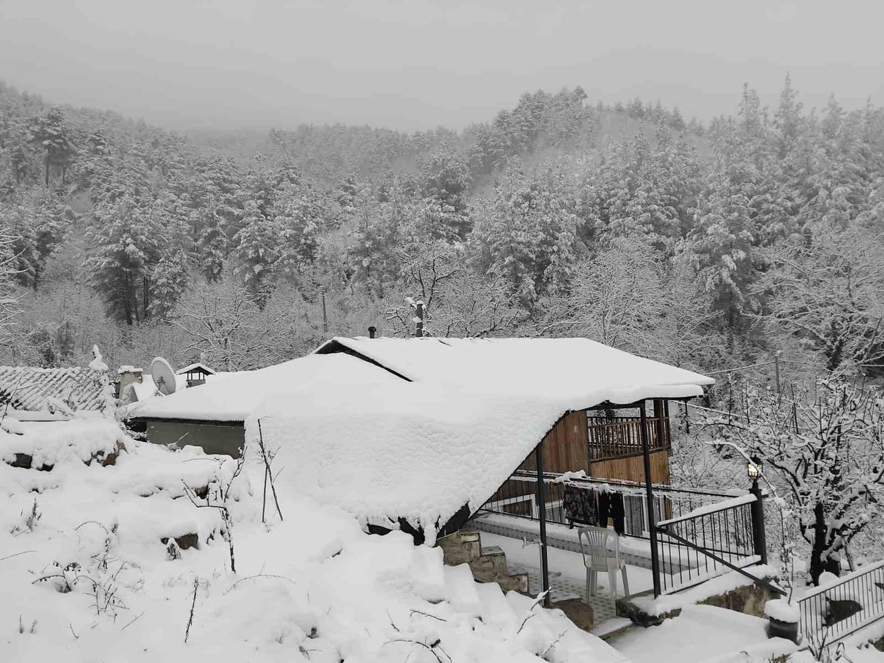 METEOROLOJİNİN KAR UYARISI YAPTIĞI ADANA’NIN YÜKSEK RAKIMLI İLÇELERİNDE GECE SAATLERİNDE BAŞLAYAN...