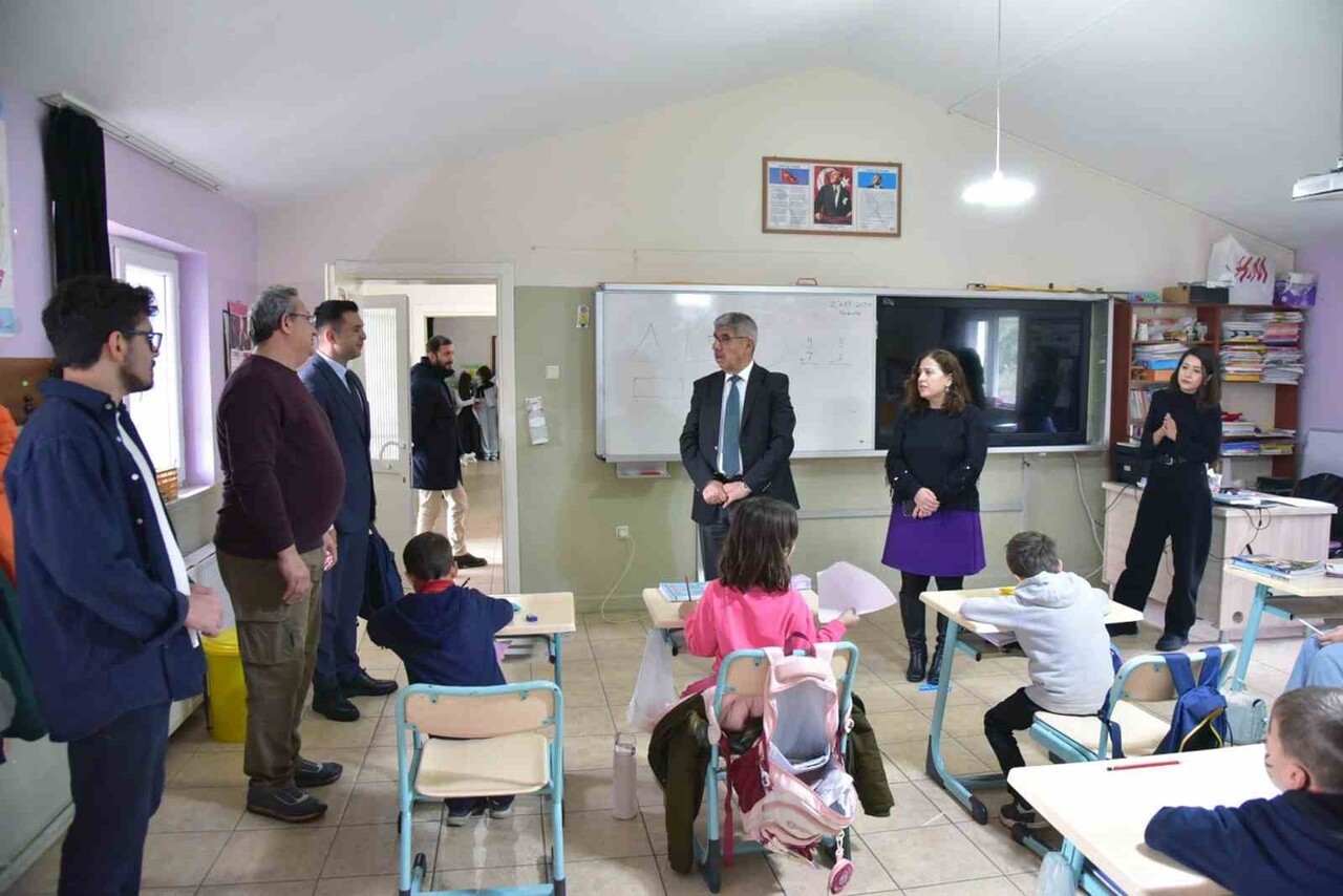 MSKÜ, ‘BİRLİKTE GELİŞİM PROGRAMI’ KAPSAMINDA ULA’NIN ÇITLIK MAHALLESİ’NDE ÖĞRENCİ VE VELİLERLE BİR...