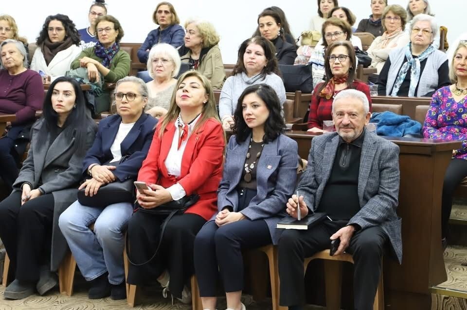 NAZİLLİ’NİN İLK KADIN MECLİSİ KURULUYOR