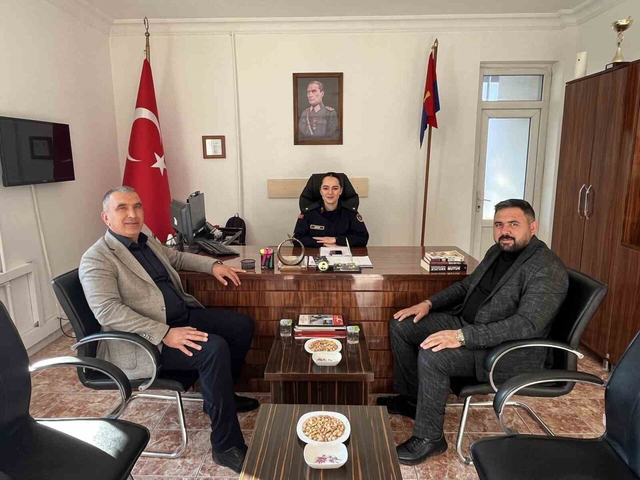 NİĞDE’NİN ÇAMARDI İLÇESİNDE İLÇE JANDARMA KOMUTANI OLARAK GÖREVE BAŞLAYAN JANDARMA TEĞMEN BEYZA...