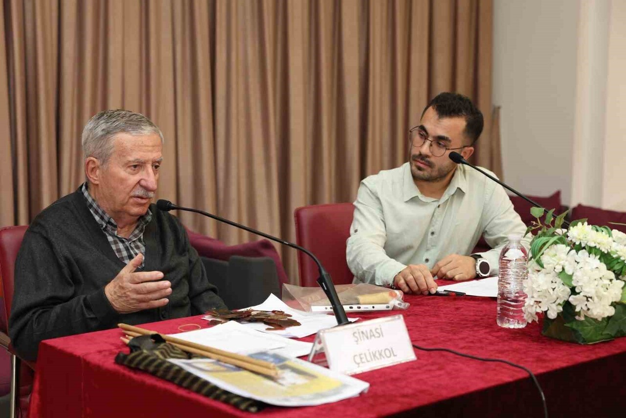 NİLÜFER BELEDİYESİ’NİN DÜZENLEDİĞİ "BURSA’NIN DEĞERLERİ" SÖYLEŞİSİNE KONUK OLAN KARAGÖZ USTASI...