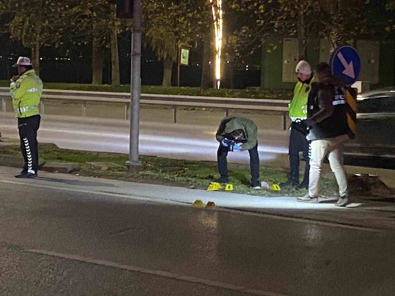 OLAY, 17 ARALIK GECE SAATLERİNDE SANAYİ MAHALLESİ ÖMER TÜRKÇAKAL BULVARI ÜZERİNDE MEYDANA GELMİŞTİ...