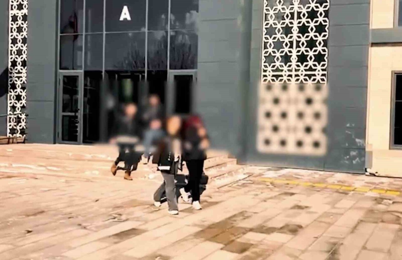 OPERASYONDA 3 ŞÜPHELİ TUTUKLANDI.