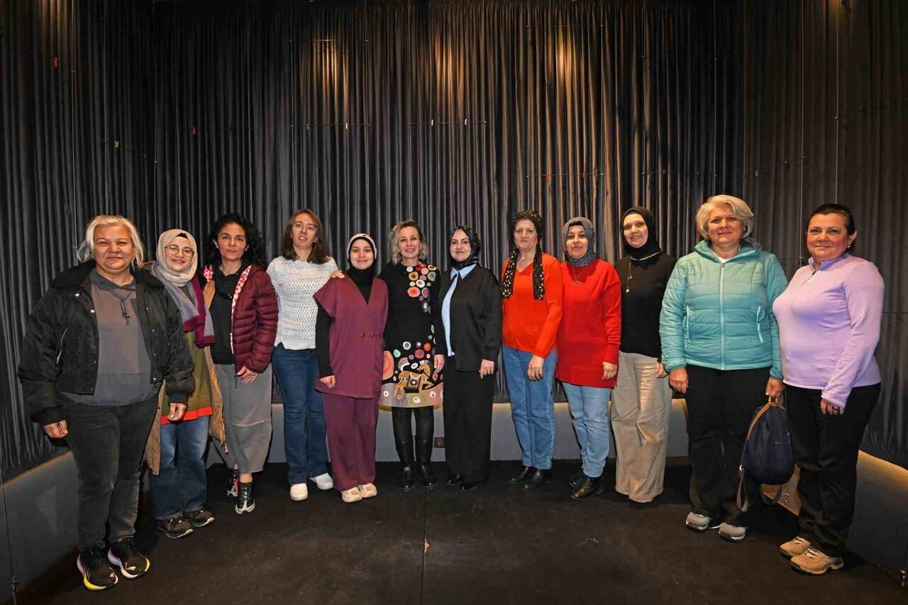 OSMANGAZİ BELEDİYESİ, GENÇLERİN GİRİŞİMCİLİK ALANINDA FARKINDALIK KAZANMALARINI HEDEFLEYEN...