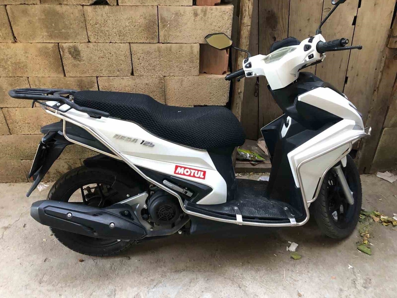 PARK HALİNDEKİ MOTOSİKLET ÇALINDI