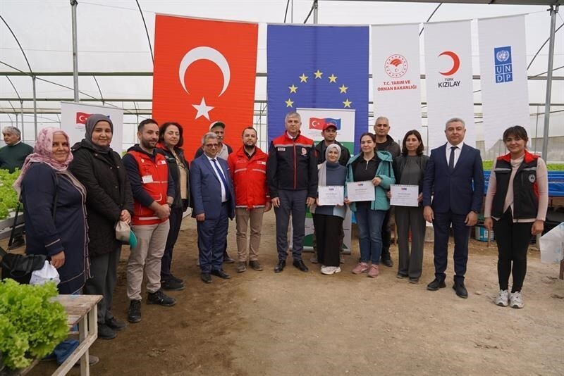 "KIRSAL ALANLARDA MEVSİMLİK TARIMSAL KAPASİTELERİN GÜÇLENDİRİLMESİ PROJESİ" KAPSAMINDA ADANA’DA...