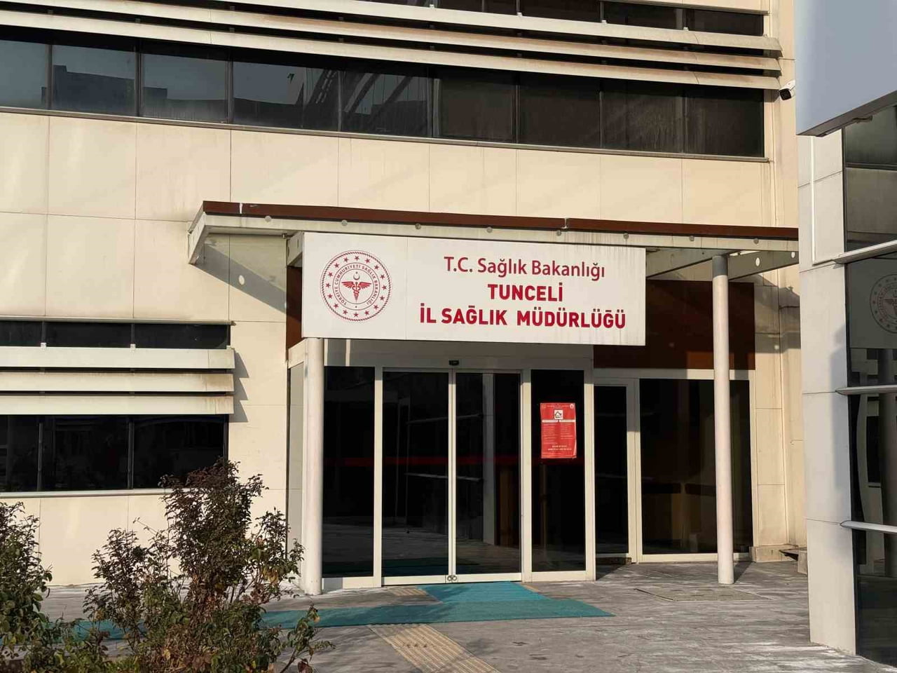 SAĞLIK BAKANLIĞI TARAFINDAN YAPILAN 126’NCI DEVLET HİZMET YÜKÜMLÜLÜĞÜ KURASI KAPSAMINDA TUNCELİ’YE...