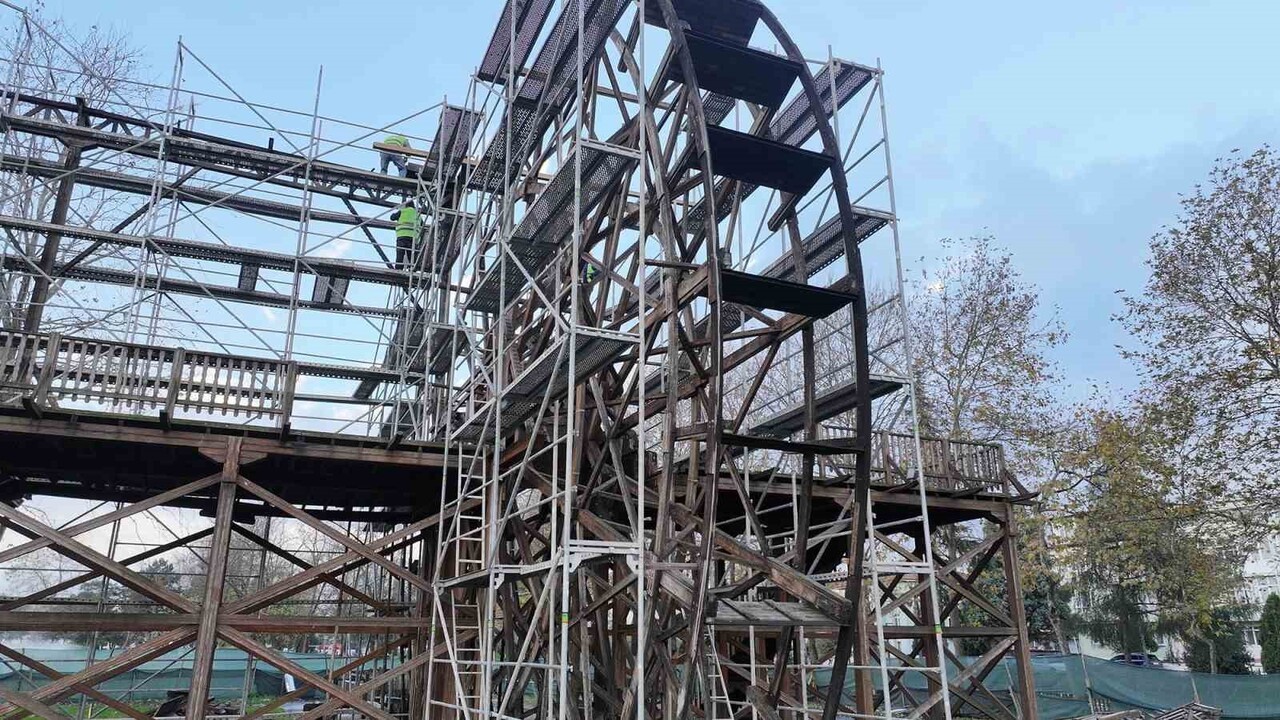 SAKARYA BÜYÜKŞEHİR BELEDİYESİ TARİHİ ÇARK’I ESKİ İHTİŞAMINA KAVUŞTURMAK İÇİN DÜĞMEYE...