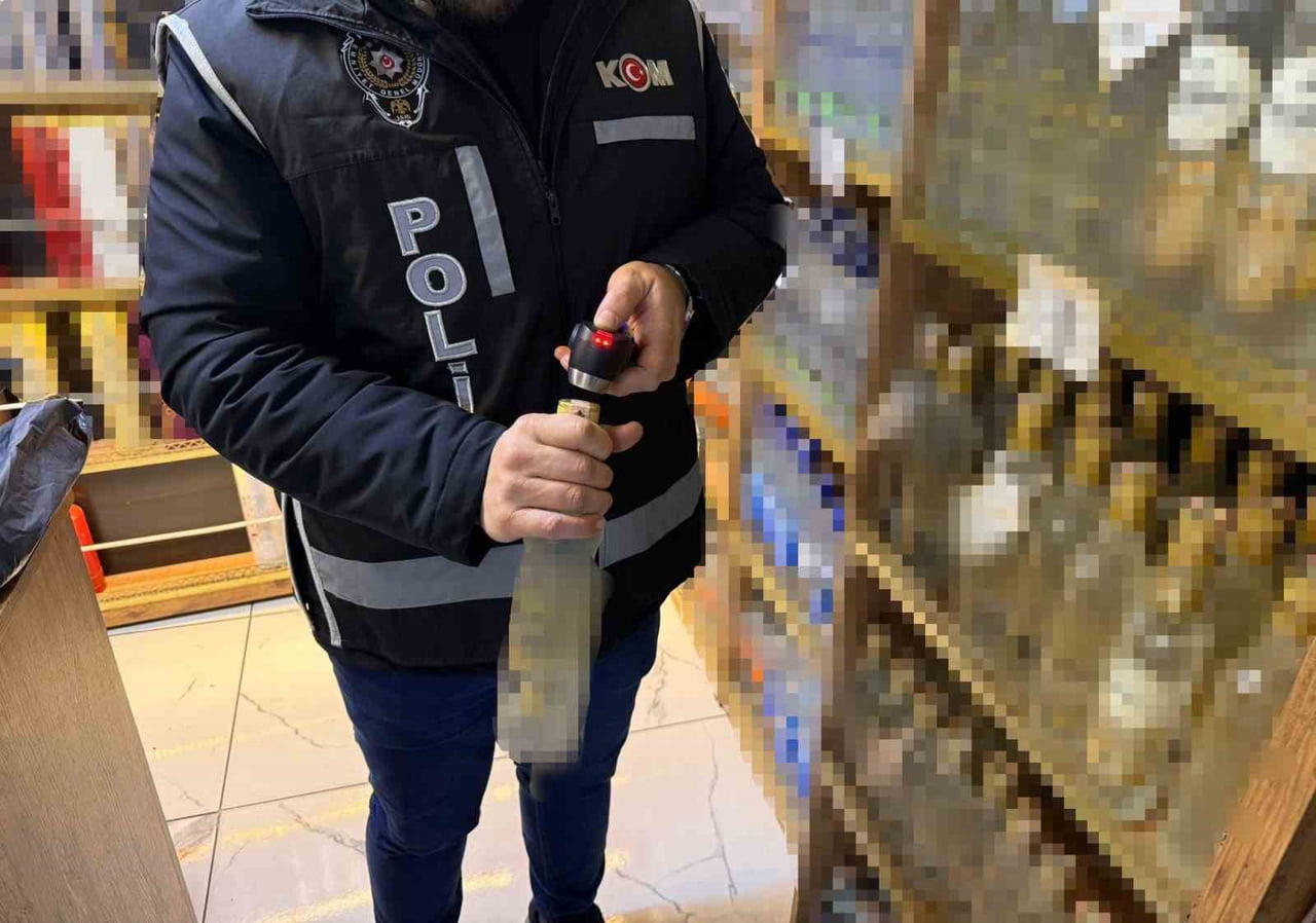 SAMSUN’DA YAKLAŞAN YILBAŞI ÖNCESİNDE KAÇAK VE SAHTE ALKOLLÜ İÇKİ SATIŞININ ÖNLENMESİNE YÖNELİK...