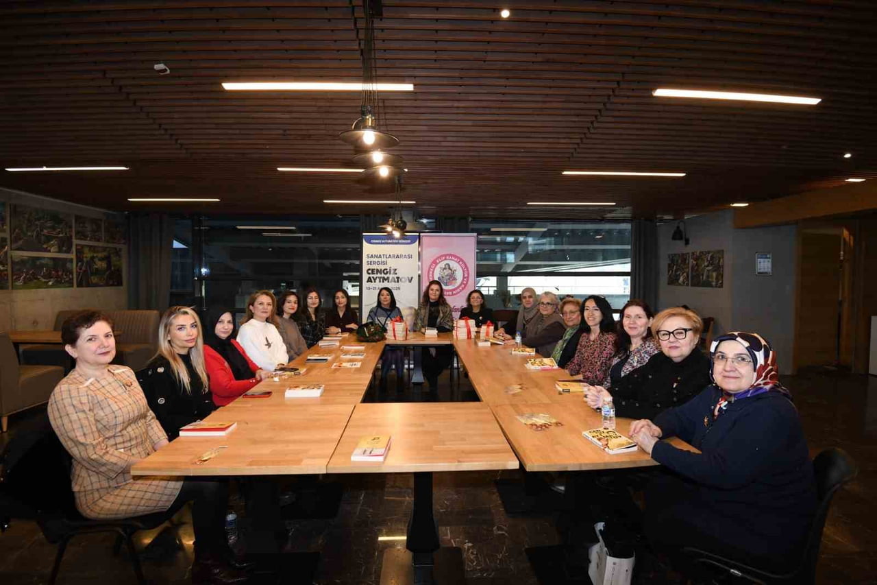 SANATA VE EDEBİYATA GÖSTERDİĞİ DEĞER İLE BİRÇOK PROJEYE İMZA ATAN OSMANGAZİ BELEDİYESİ...