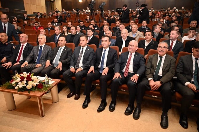 SANAYİ VE TEKNOLOJİ BAKANI MEHMET FATİH KACIR, KARAMAN OSB ATIK SU ARITMA TESİSİ TOPLU AÇILIŞ VE...