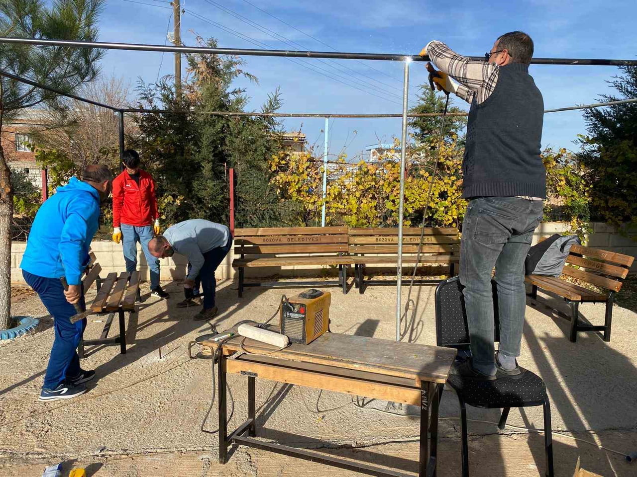 ŞANLIURFA'DA EĞİTİMDE DAYANIŞMANIN EN GÜZEL ÖRNEĞİ