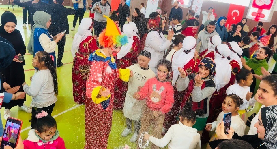 ŞANLIURFA'NIN CEYLANPINAR İLÇESİNDE ENGELLİ BİREYLERİN FARKINDALIĞINI ARTIRMAK VE ONLARLA BİR...