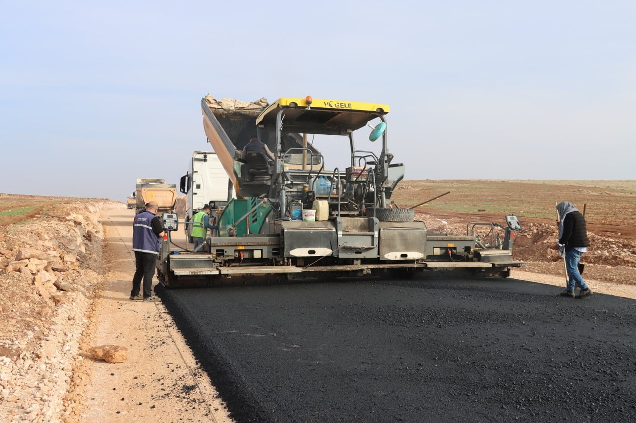 ŞANLIURFA KIRSALINDA BİN 296 KİLOMETRELİK YOL YAPIMI