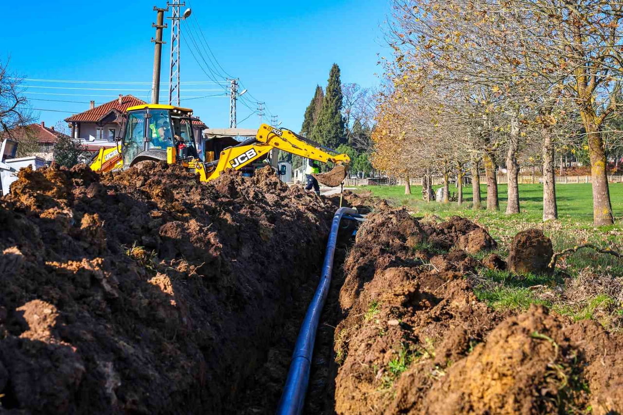 SASKİ, SÖĞÜTLÜ İLÇESİ YENİKÖY MAHALLESİ’NİN İÇME SU GELECEĞİNİN TEMİNATI OLACAK PROJEDE...