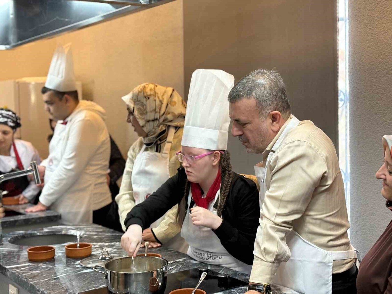 SİNCAN BELEDİYESİ YERLİ MALI HAFTASI’NI GASTRO SİNCAN’DA DÜZENLENEN ANLAMLI BİR ETKİNLİKLE...