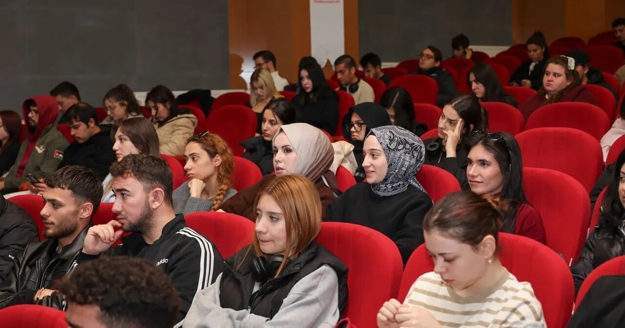 SİNOP ÜNİVERSİTESİ TÜRK DÜNYASI VE TARİHİ ÖĞRENCİ TOPLULUĞU TARAFINDAN, ÜNİDES PROJESİ KAPSAMINDA...