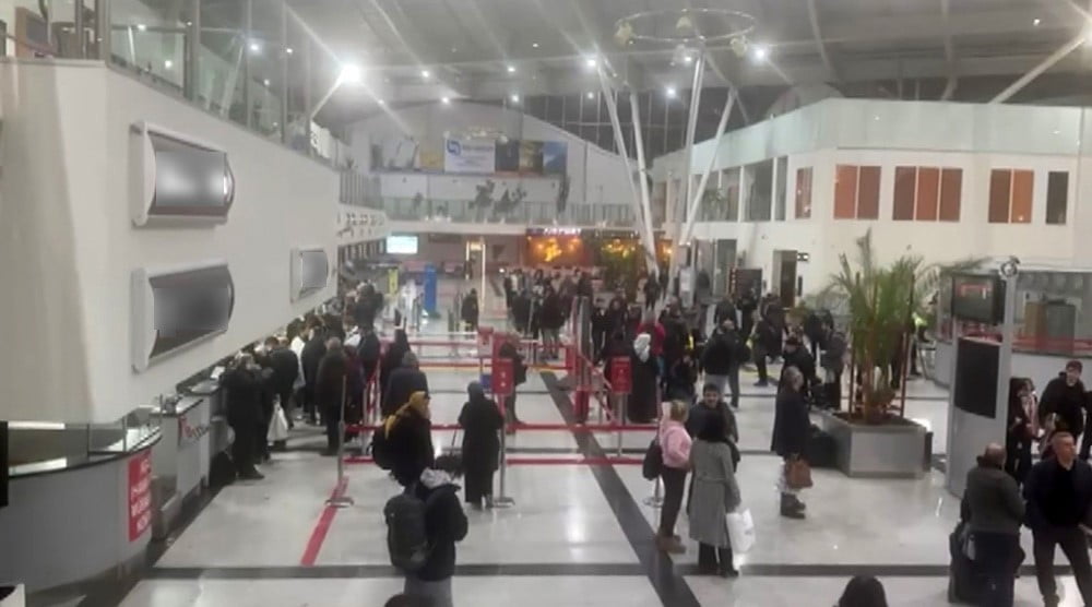 SİVAS’TA ETKİLİ OLAN YOĞUN SİS, HAVA ULAŞIMINI OLUMSUZ ETKİLEDİ.