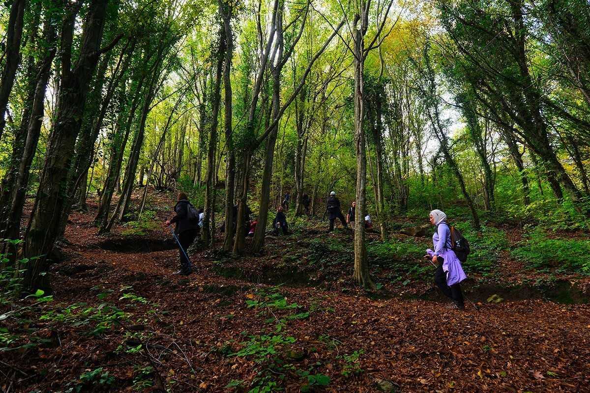 SONBAHAR DOĞA YÜRÜYÜŞLERİ, BU YIL DA DOĞASEVERLERİN YOĞUN İLGİSİYLE KARŞILAŞTI