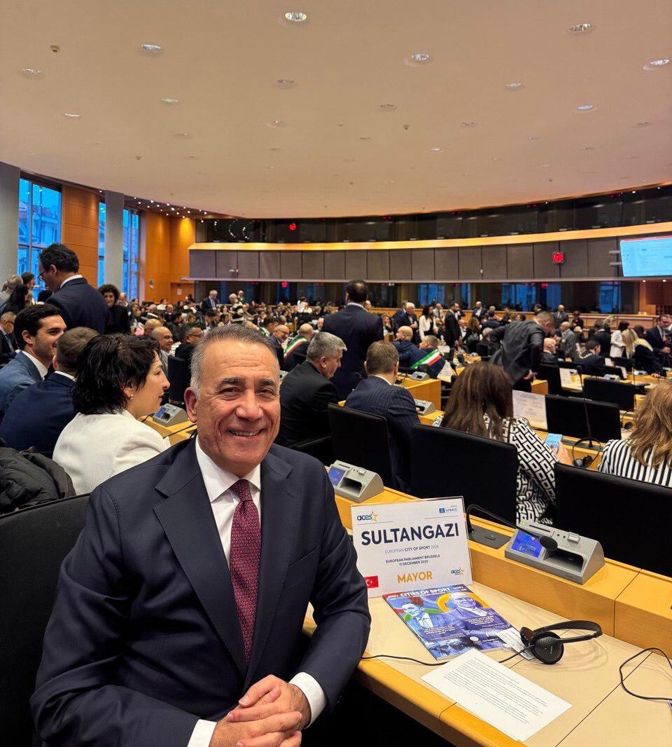 SULTANGAZİ BELEDİYE BAŞKANI ABDURRAHMAN DURSUN, BRÜKSEL’DE DÜZENLENEN AVRUPA PARLAMENTOSU’NDAKİ...