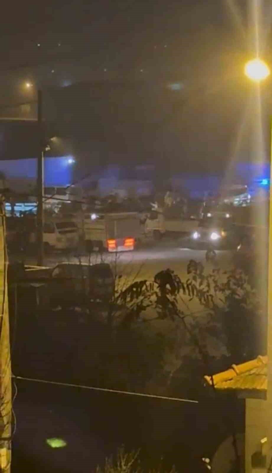 SUSURLUK’TA DÜN AKŞAM İKİ GRUP ARASINDA TARTIŞMA KISA SÜREDE BÜYÜYEREK KAVGAYA DÖNÜŞTÜ. İLÇE...